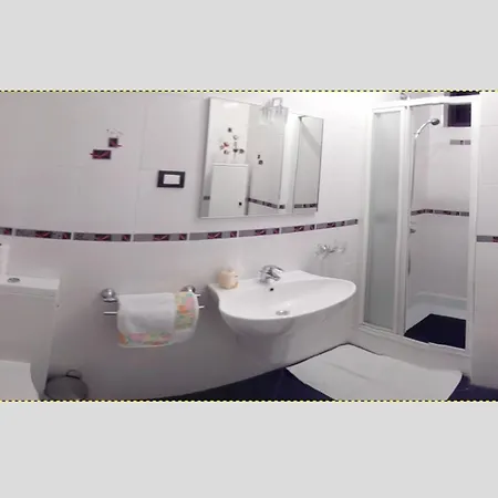 Nette Ferienwohnung In Mit Grosser Terrasse Und Panoramablick Apartamento *