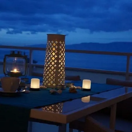 Nette Ferienwohnung In Mit Grosser Terrasse Und Panoramablick * Novi Vinodolski