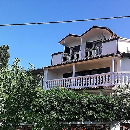 Apartamento Nette Ferienwohnung In Mit Grosser Terrasse Und Panoramablick